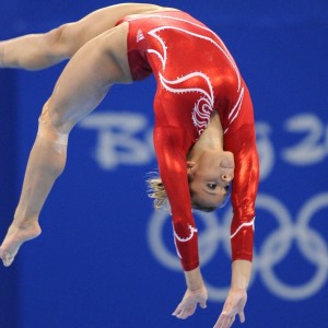 开云入口-王者归来，梅西登场引爆全场，山呼海啸见证不朽传奇，王者归来！梅西登场引爆全场山呼海啸